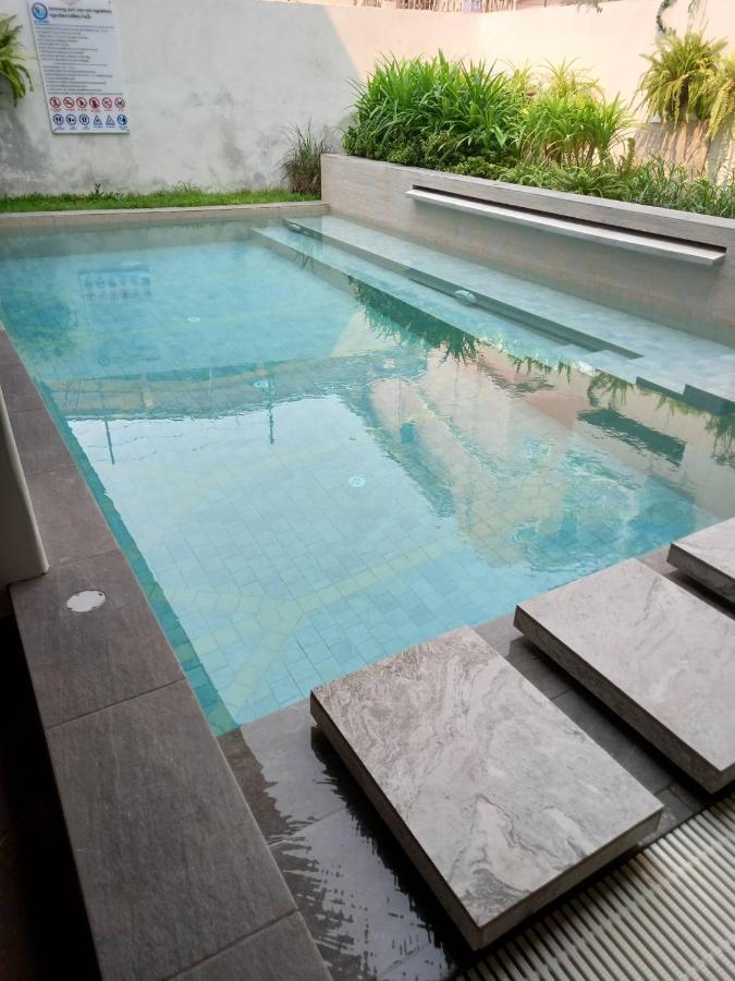 Valentier Cafe And Hotel Chiang Mai Ngoại thất bức ảnh