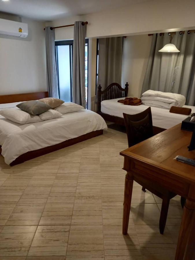 Valentier Cafe And Hotel Chiang Mai Ngoại thất bức ảnh
